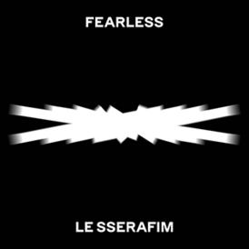 Обложка альбома Le Sserafim «Fearless» (2022)