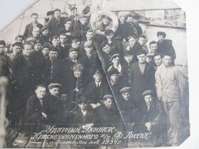 Экипаж ледокола «Литке». 1934 г. (капитан Николаев Н. М. в центре)