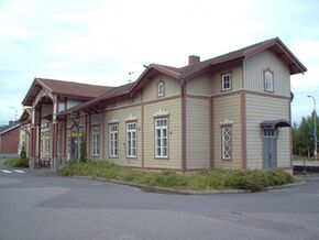 Loimaa railway station.jpg