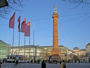 Центральная площадь Луизы в городе Дармштадт