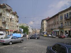 Перекрёсток улиц Городоцкой и Шевченко