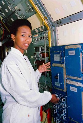 Mae-jemison.jpg