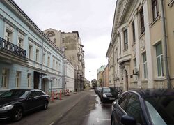 Вид со стороны улица Знаменка