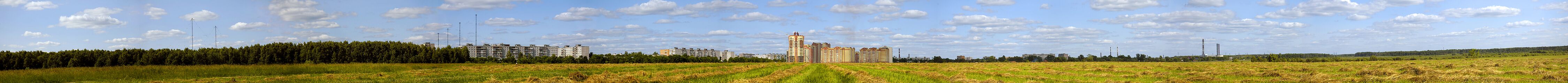 Панорама города с Ялагинского поля, снятая 25 сентября 2008 года