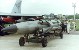 Ракета П-270 «Москит» на авиасалоне МАКС в г. Жуковский, 1999 год