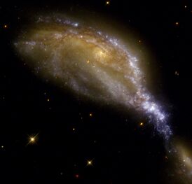 Изображение галактики NGC 6745, содержащееся в коде кейлоггера, подгружаемого Stars