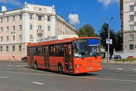 NN Minin and Pozharsky Square bus 08-2016.jpg