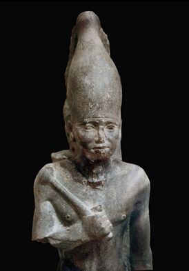 Статуя Неферефра в Каирском египетском музее