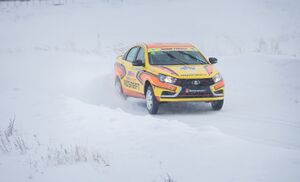 Участник «Рождественской гонки чемпионов» на LADA Vesta Sport, 2019