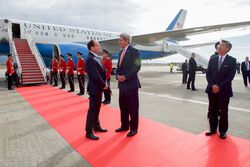 Встреча Буяра Нишани с госсекретарём США Джоном Керри во время его официального визита в Тирану 14 февраля 2016 года