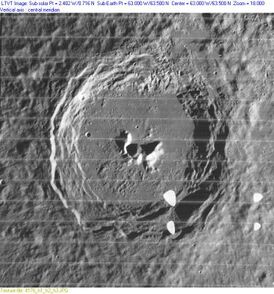 Снимок зонда Lunar Orbiter -IV.