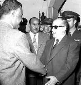Кухала встречает президента ОАР Гамаля Абделя Насера во время визита в Сирию, февраль 1960 год.