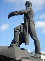 Памятник добровольцам-танкистам (1975)