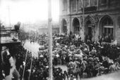 1919 г. 1-й Татарский конный полк конной дивизии АДР на военном параде на Николаевской улице.