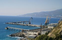 Port of Yalta 2.jpg