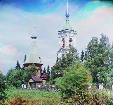 Каменная и деревянная Преображенские церкви. Село Пидьма. 1909 г.