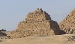 Пирамида G3b