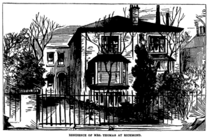 Рисунок пригородного двухквартирного дома с видным эркером на фасаде и глубоко утопленной входной дверью