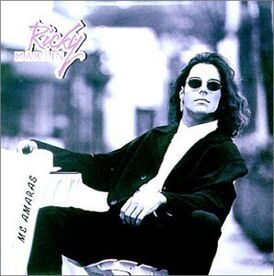 Обложка альбома Рики Мартина «Me Amarás» (1993)