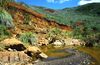 Река на юге Новой Каледонии — водоём, богатый оксидами металлов, на юге Гранд-Терр.