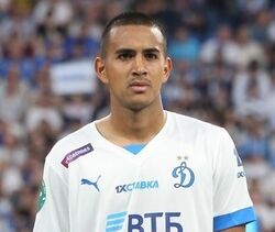 Фернандес в составе «Динамо» в 2022 г.