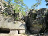 Rocks of Dovbush4-Ukraine-2011.JPG