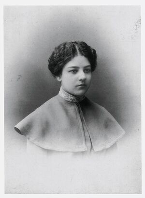 Ольга Розанова в 1900 году