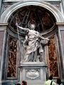 Святой Лонгин скульптура Дж. Бернини в соборе Святого Петра