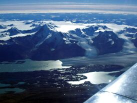 Вид с воздуха на ледник Упсала