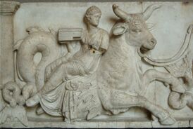 Нереида на быке (II век до н.э.)