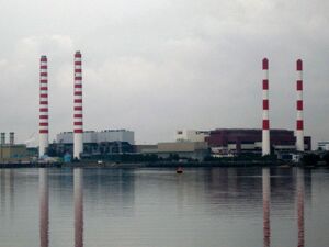 Вид на электростанцию Сеноко из Джохор-Бару, 2007 год