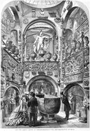 Публика рассматривает саркофаг Сети I во дворце сэра Джона Соуна