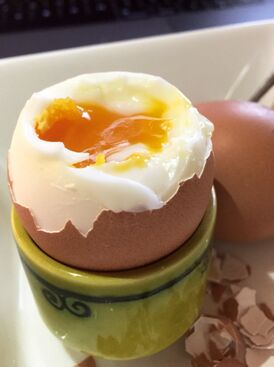 Яйцо, приготовленное всмятку