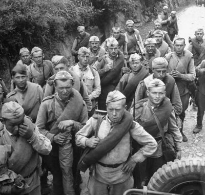 Советские солдаты в Корее. Октябрь 1945 года.