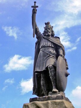 Статуя Альфреда Великого в Уинчестере.