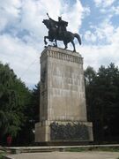 Памятник Стефану Великому в Сучаве