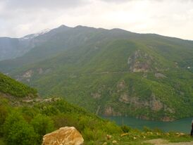 Горы Стогово у озера Дебар