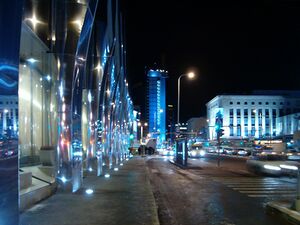 Улица Лайкмаа возле Tallink City Hotell в 2004 году