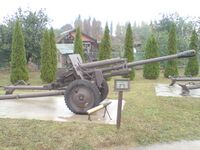 Topništvo vukovarska vojarna 4.JPG