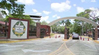 Universidad-Panama-Ley-Organica-FotoTReporta MEDIMA20170304 0041 5.jpg