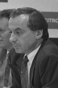 Юри Коронел в январе 1989