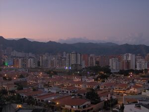 Valencia (Venezuela) Skyline.jpg