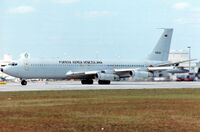 Venezuelan Air Force Boeing 707-384C(KC) JetPix-1.jpg