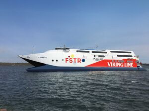 Скоростной паром Express в новой корпоративной раскраске Viking Line
