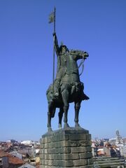 Памятник Вимарано Пересу в Порту