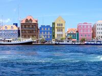 Willemstad harbor.jpg