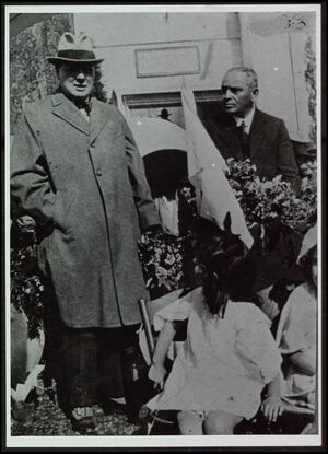 Черчилль на должности Министр по делам колоний, Тель-Авив, 1921