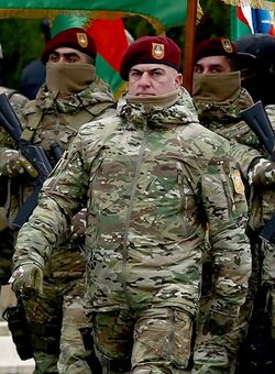 Генерал-майор Заур Джаваншир на Параде Победы в Баку 10 декабря 2020 года